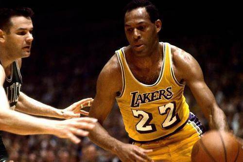 助攻榜nba历史_篮球历史100大助攻排名_nba历史助攻最高纪录