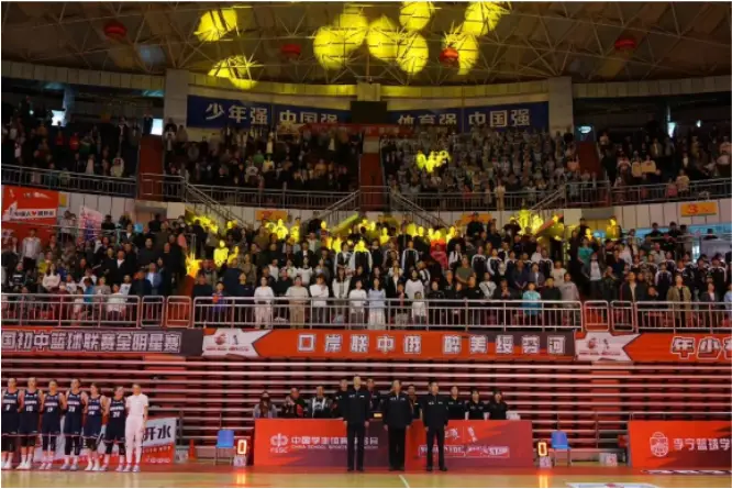 篮球联赛初中冠军是什么意思_篮球联赛初中冠军是谁_篮球初中联赛冠军是谁啊