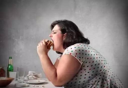 6种最不健康的生活方式_生活的健康方式_健康的生活方式