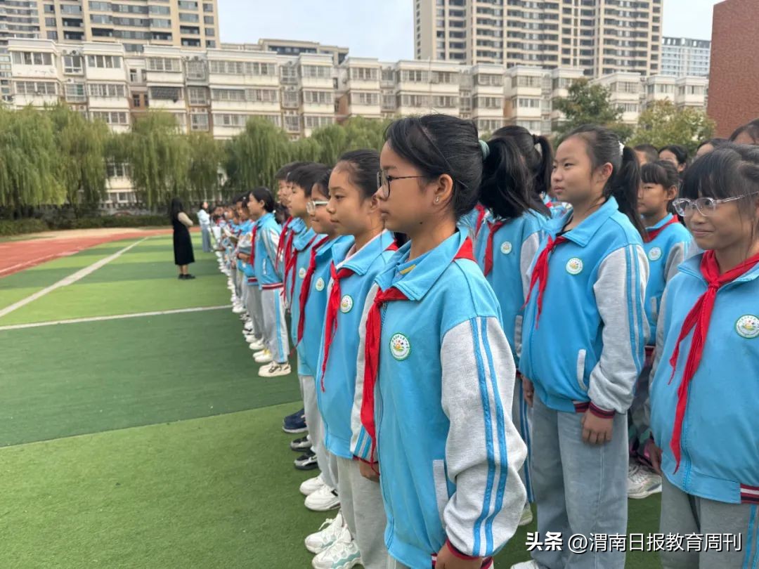 进学小学广播体操_小学生广播体操入场式表演创意_广播体操小学生进场